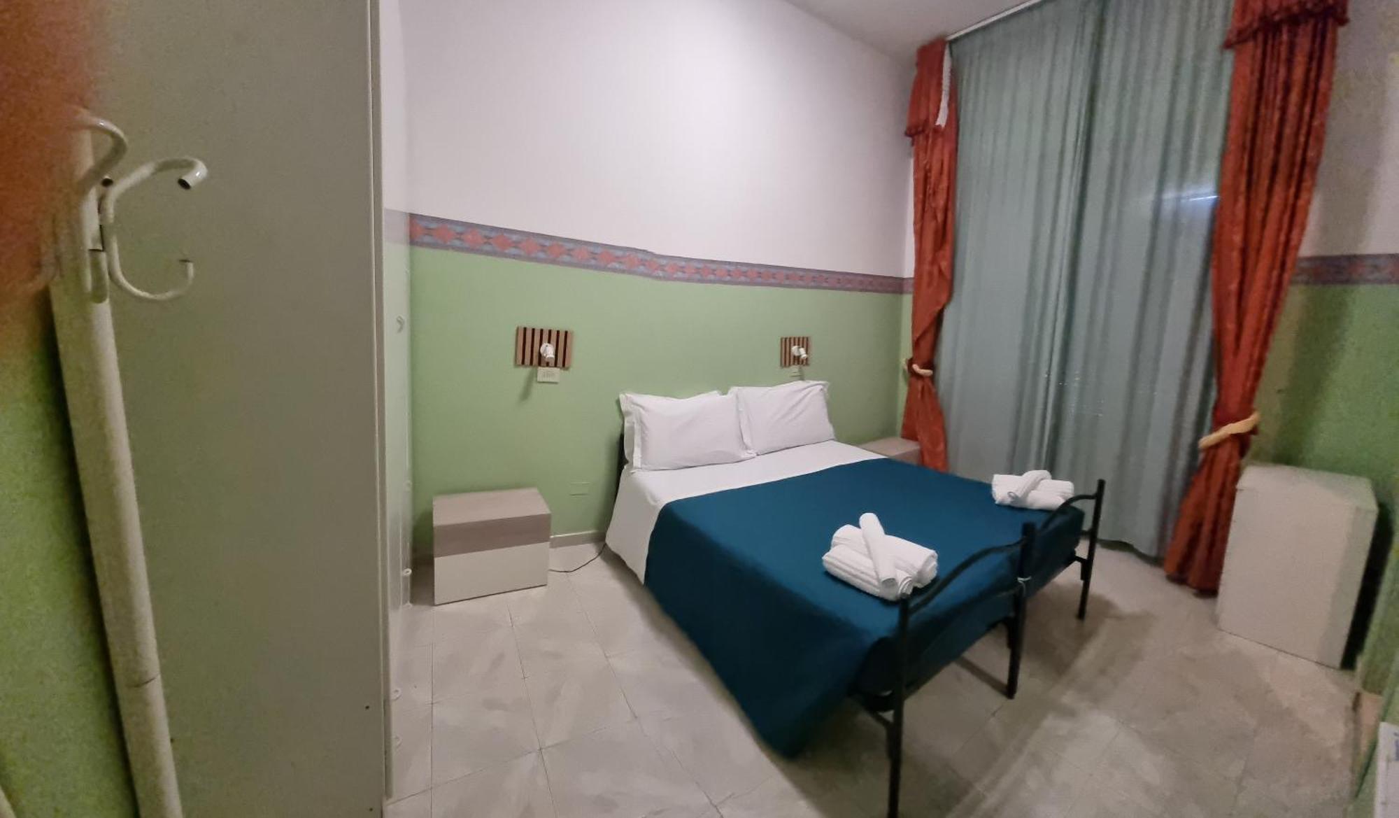 Hotel K2 Cervia 3 Stelle Sup Exterior foto
