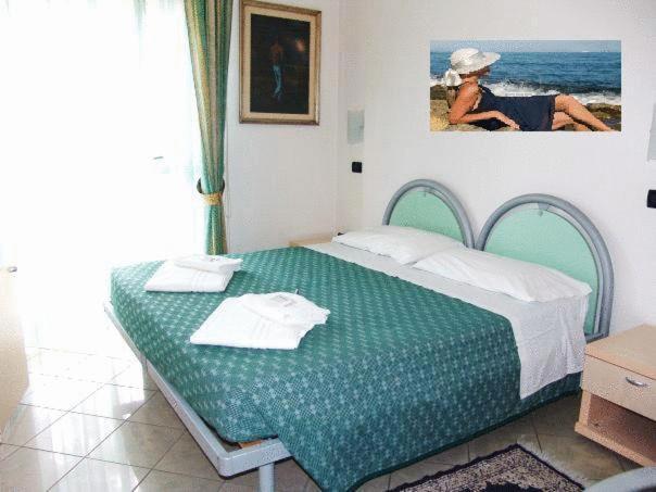 Hotel K2 Cervia 3 Stelle Sup Exterior foto